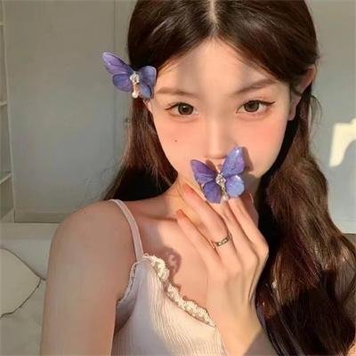 新历尽沧桑一美人